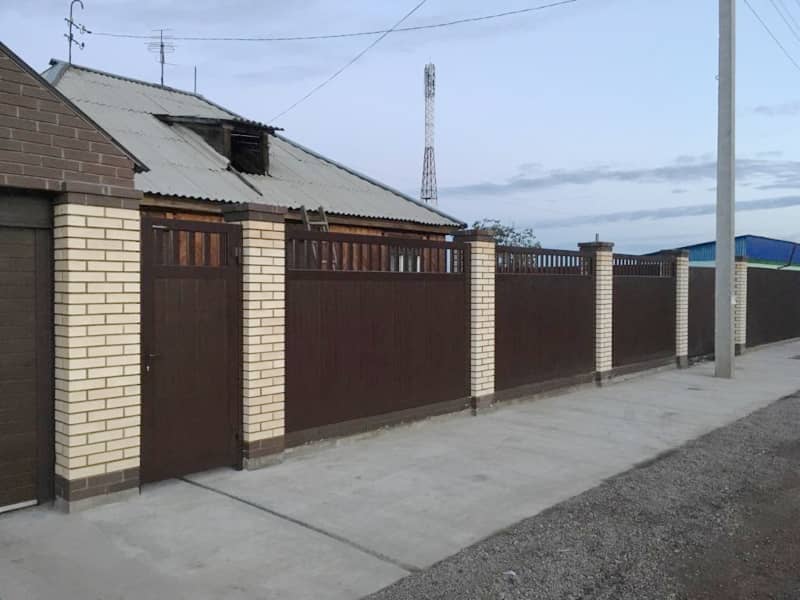 Забор DoorHan в Астрахани с установкой